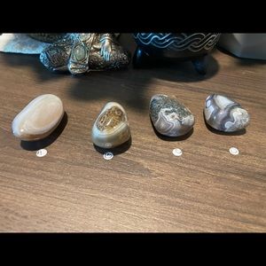 Boswana Agate Large Tumbles